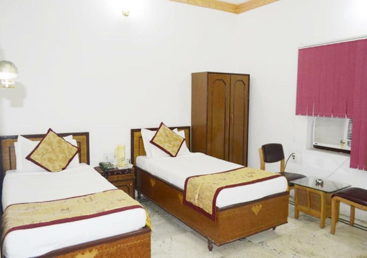 Hotel Tokyo Vihar Bodhgaya Bagian luar foto