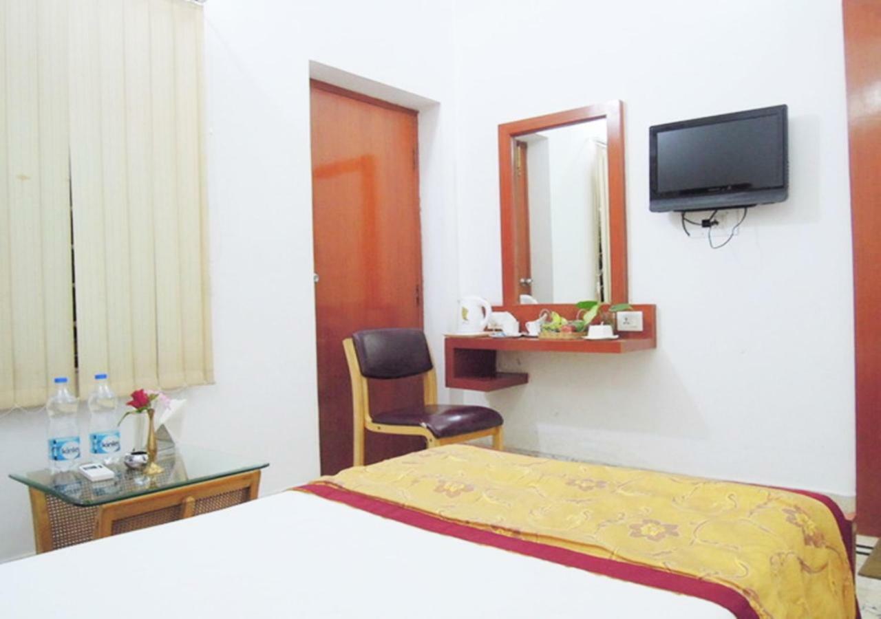 Hotel Tokyo Vihar Bodhgaya Bagian luar foto