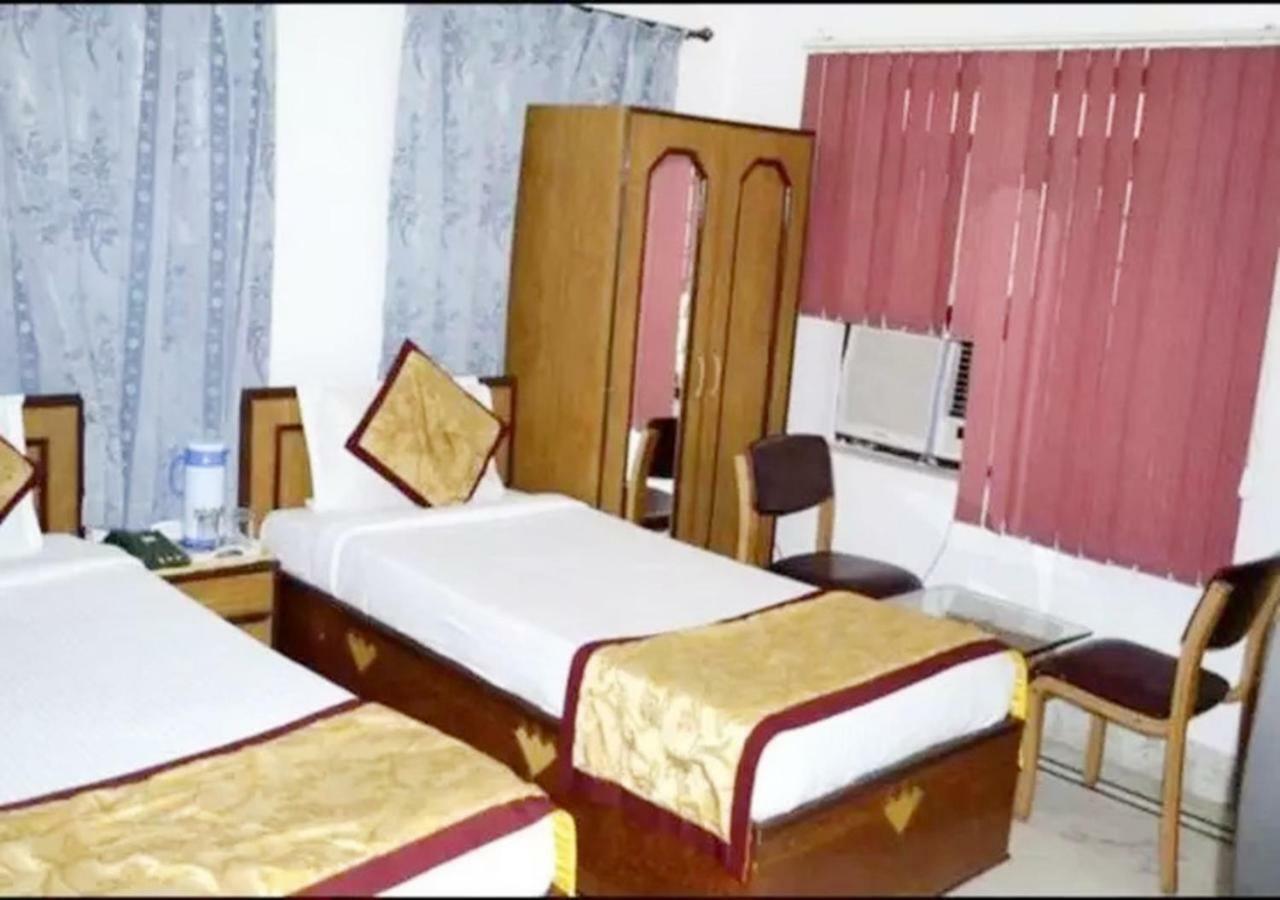 Hotel Tokyo Vihar Bodhgaya Bagian luar foto